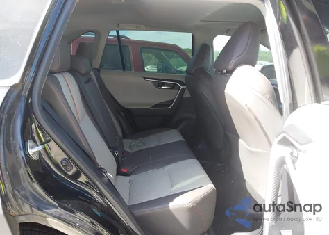 2020 Toyota Rav4 Adventure z USA, uszkodzony, nr VIN 2T3J1RFV8LC137522